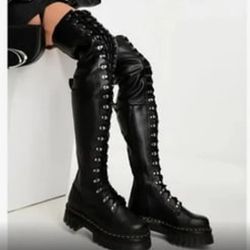 RARE Dr. Martens Audrick 22Eye ExtremeLace Thigh High Platform Boots Sizes 10&11