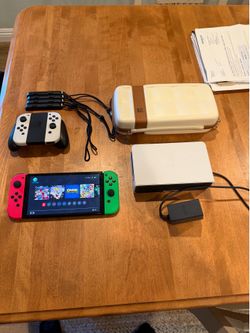 Nintendo Switch 1 OLED Bundle