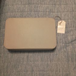 New Jewelry Hard Case Zippered Organizer