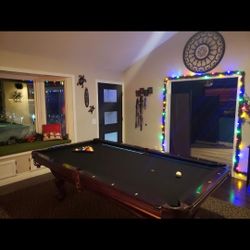 8ft Pool Table