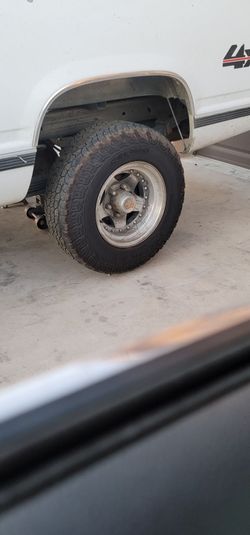 Brand new tires 235-75-15