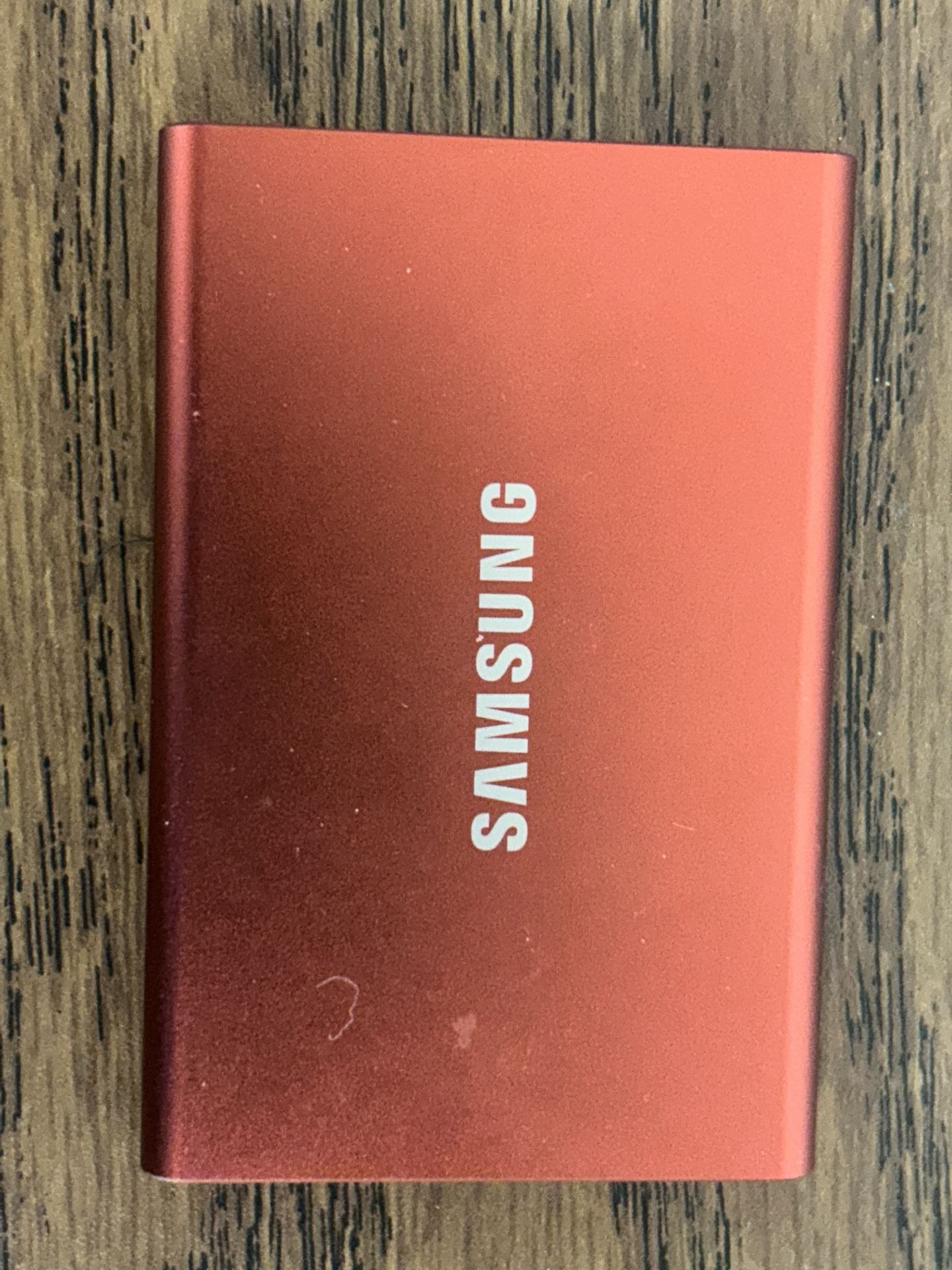 Samsung T7 Portable SSD – 512GB (Red) – Super Fast USB 3.2 Drive