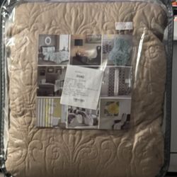Madison Park King / Cal 7 Pcs $70