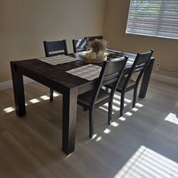 Dining Table With 4 Chairs