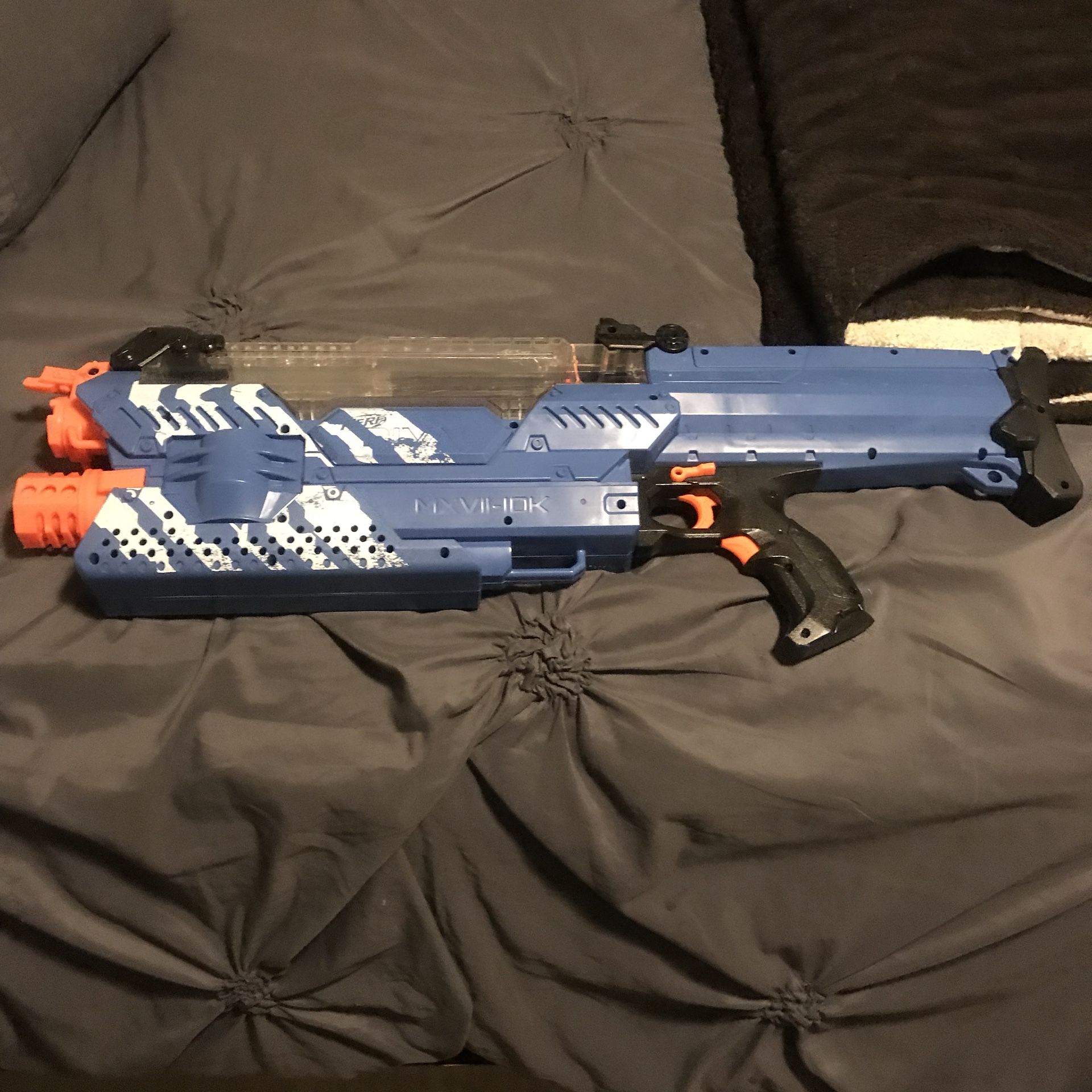 Nerf gun ( with bullets)