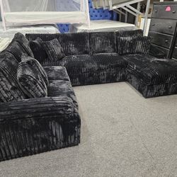 Brand NEW Sectional W/ Pull Out Bed & Storage Chaise $1599 