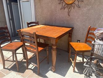 Free wood table