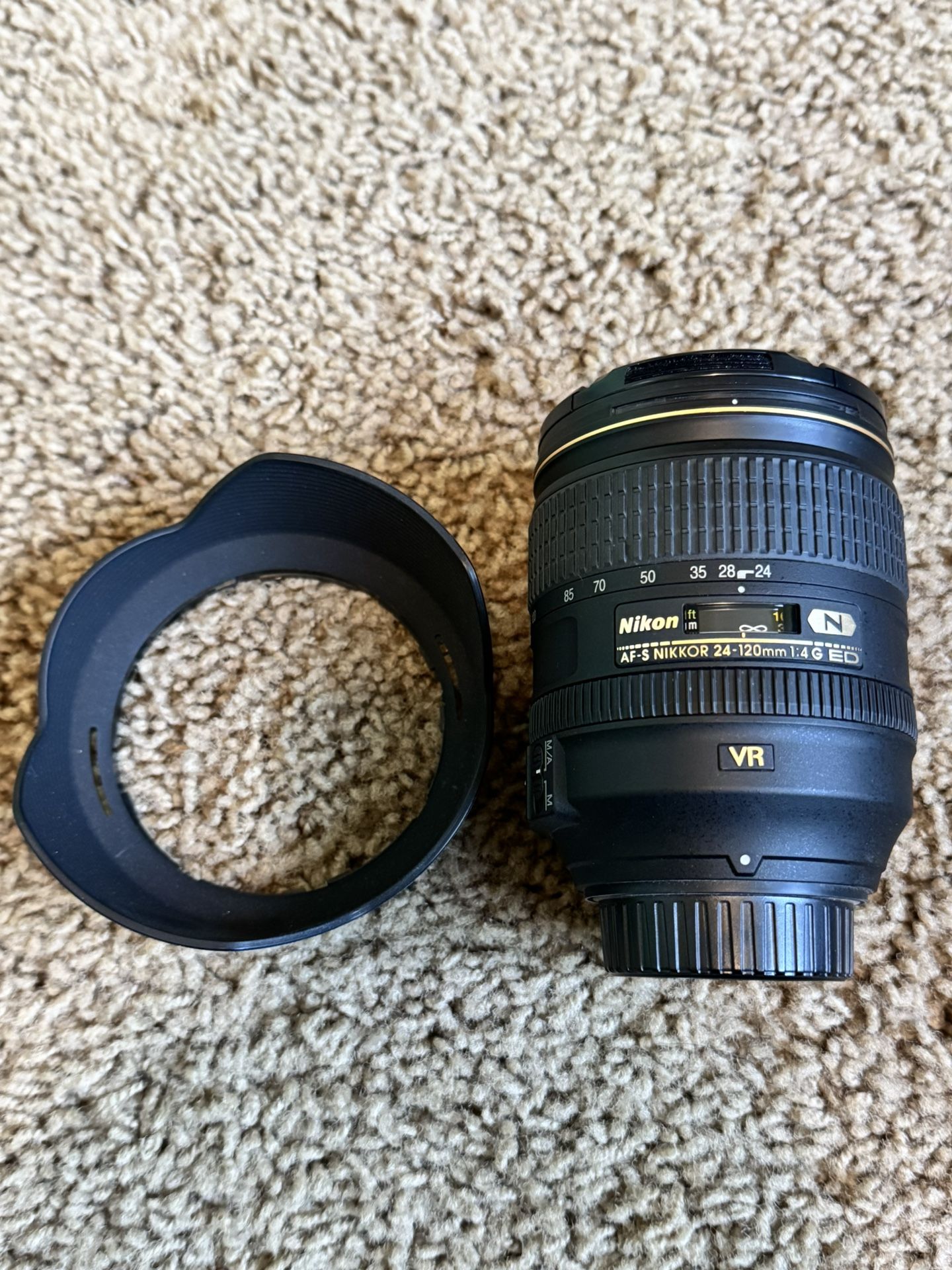 Nikon 24-120mm f4 lens