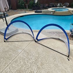 Amazon Basics Portable Pop Up Soccer Goal Set for Kids, Training Equipment, Outdoor Sports Games