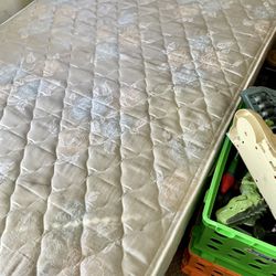 Twin Mattress And Box spring