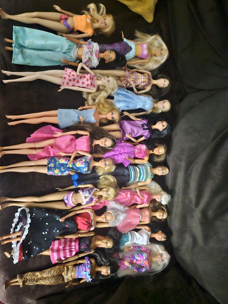 Barbie Lot