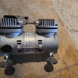 Twin Cylinder Air Brush Compressor