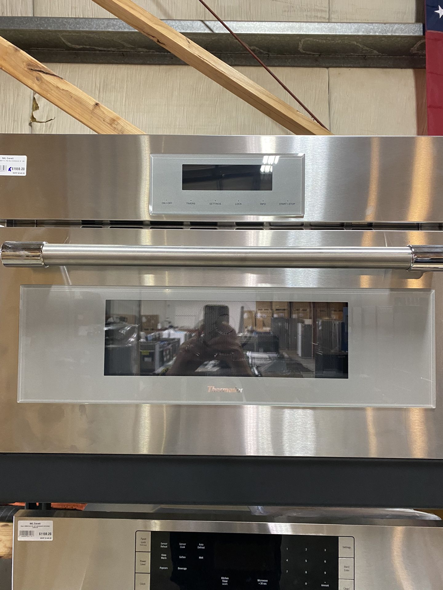 Thermador Professional Series MB30WP 30 Inch Built-In Microwave MSRP $2999 Our Price $1550