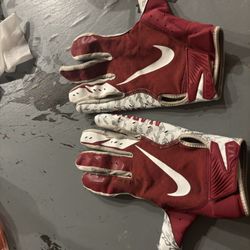 Alabama Football Gloves 