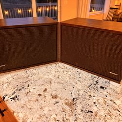 Vintage Bose 201 Series II - Direct/Reflecting Bookshelf Speakers