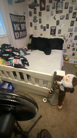 Full bed