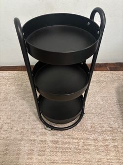 3 tier round metal cart