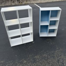2 White wooden cube storage shelf 