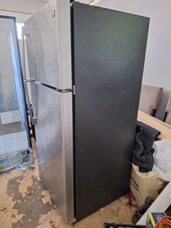General Electri refrigerator