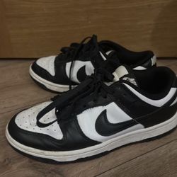 Size 8 - Nike Dunk Low Black White