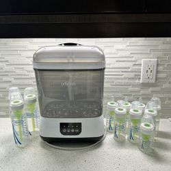 Dr browns Bottle Sterilizer With Bottles