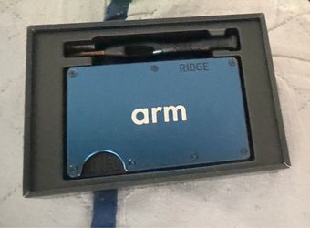 Ridge Wallet Blue Aluminum Card Holder