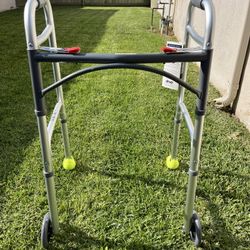 Folding Walker For Adults / wheels -DRIVE