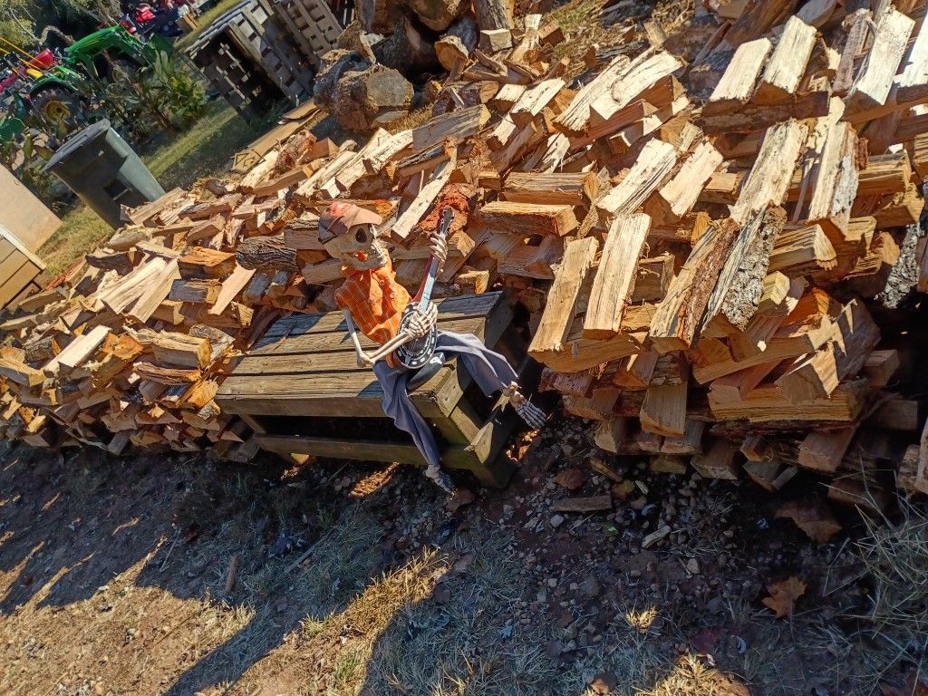 FIREWOOD FOR SALE!!! PECAN FOR SMOKING MEAT! BY THE TRUCK, TRAILER OR SMALL AMOUNTS