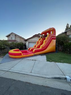 Large Inflatable Water Slide with Pool