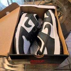 Nike Dunk Low "Pandas" Size 13  $120