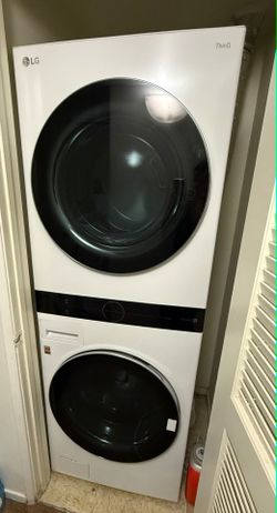 Stacked Washer and Electric Dryer