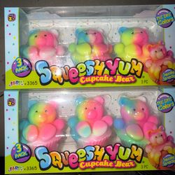 Viral Squishy cupcake bears