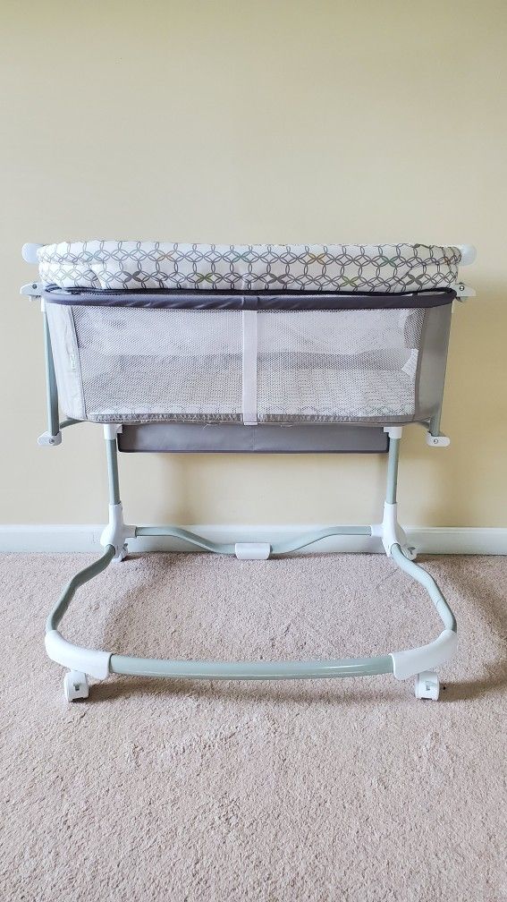 Ingenuity Dream and Grow Baby Bassinet