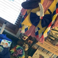 Creative Costumes Complete Clown Outfit Including Pants, Shirt, Vest, Tie, Nose And Glasses Size Medium Shirt And Vest And Pants Can Be Adjusted