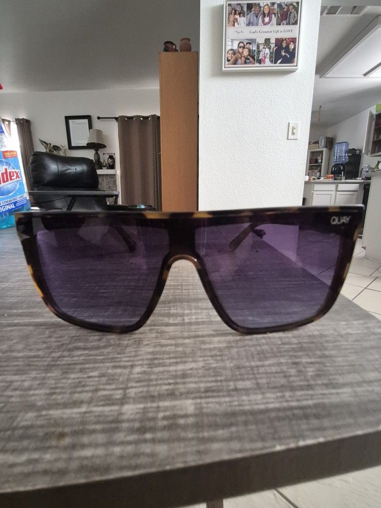 Quay sunglasses