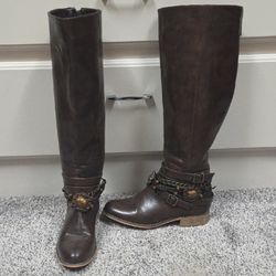 SIZE 7 Olivia Miller Brown Heeled Boots