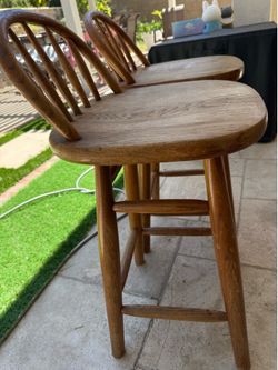 vintage-style Pair of Solid Wood Counter-Height Bar Stools