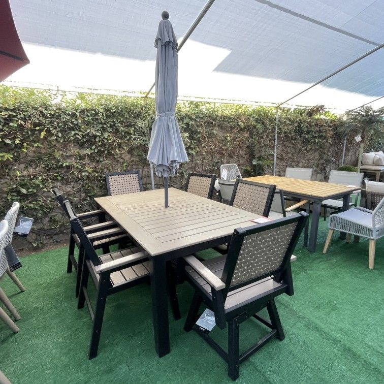 Mount Valley Driftwood/Black Outdoor Dining Set / 7pc