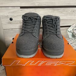 Lugs size 11 charcoal gray