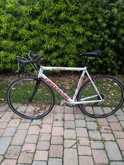 Cannondale Caad 9 Road Bike