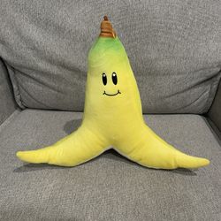 Good Stuff Mario Kart Banana Peel Plush Stuffed Toy 10"  Luigi Princess Peach