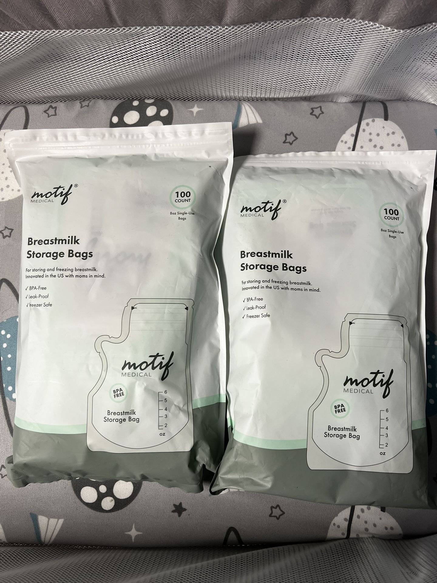 Motif Milk Storage Bags