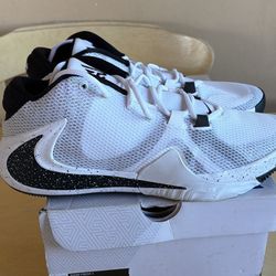 Nike 1 Oreo Men’s Shoes Size 11.5 Brand New 
