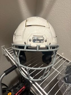 F7 football helmet, youth medium