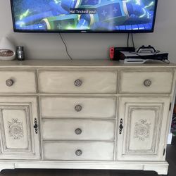 farmhouse buffet/sideboard/dresser/media console 