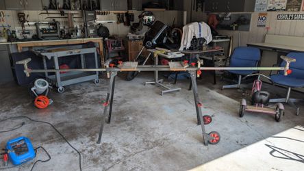 Craftsman Universal Work Stand w Wheels