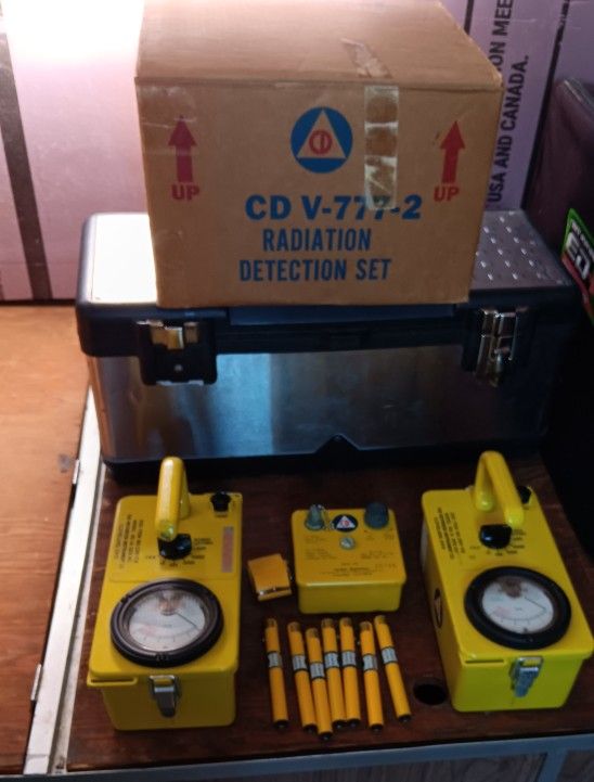 Authentic Radiation Detection Radiation Set