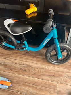 Balance bike
