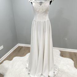Wedding / Evening Dress | Straight Cut | French Lace | NEW with Tag