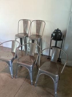 Modern steel breakfast bar chairs